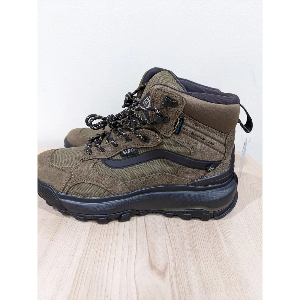Vans MTE Crestline‎ Waterproof Grape Leaf Hiking Boots Men's 7.5 / Women's 9 NWT